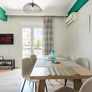 https://apt-cozy-next-to-city-center.hotelschalkidiki.net